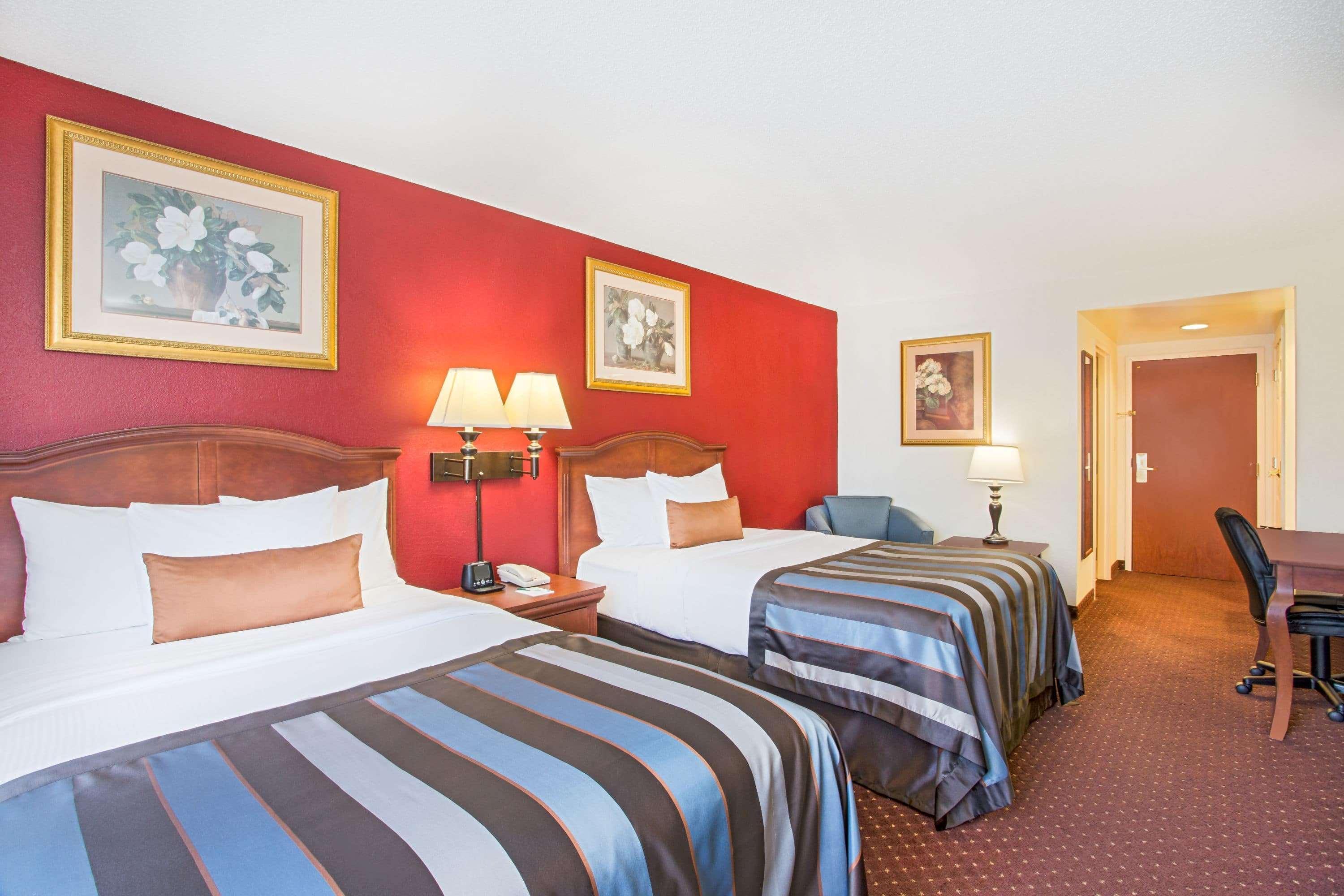 Holiday Inn Express & Suites - Mobile - I-65 By Ihg Exteriör bild