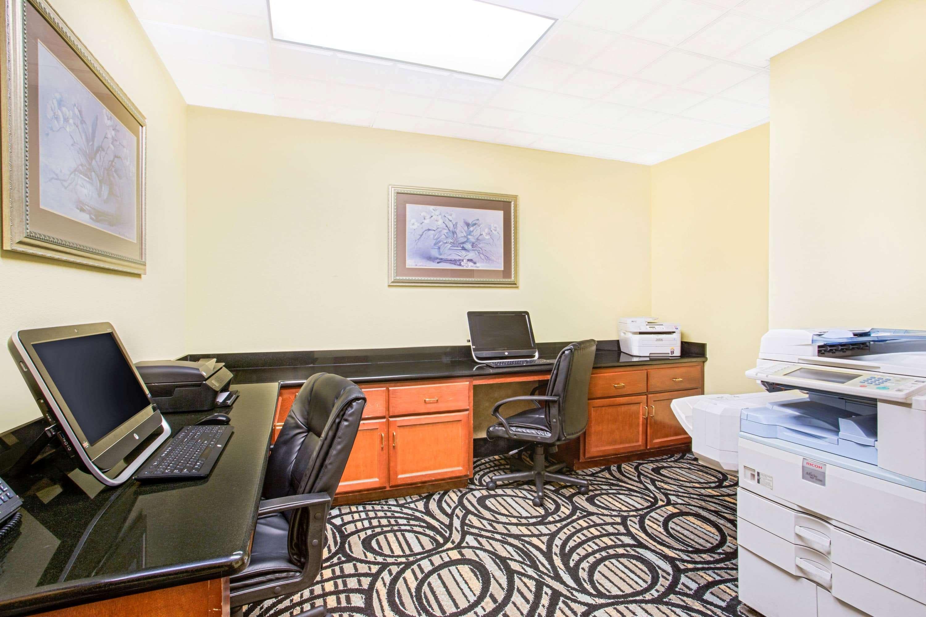 Holiday Inn Express & Suites - Mobile - I-65 By Ihg Exteriör bild