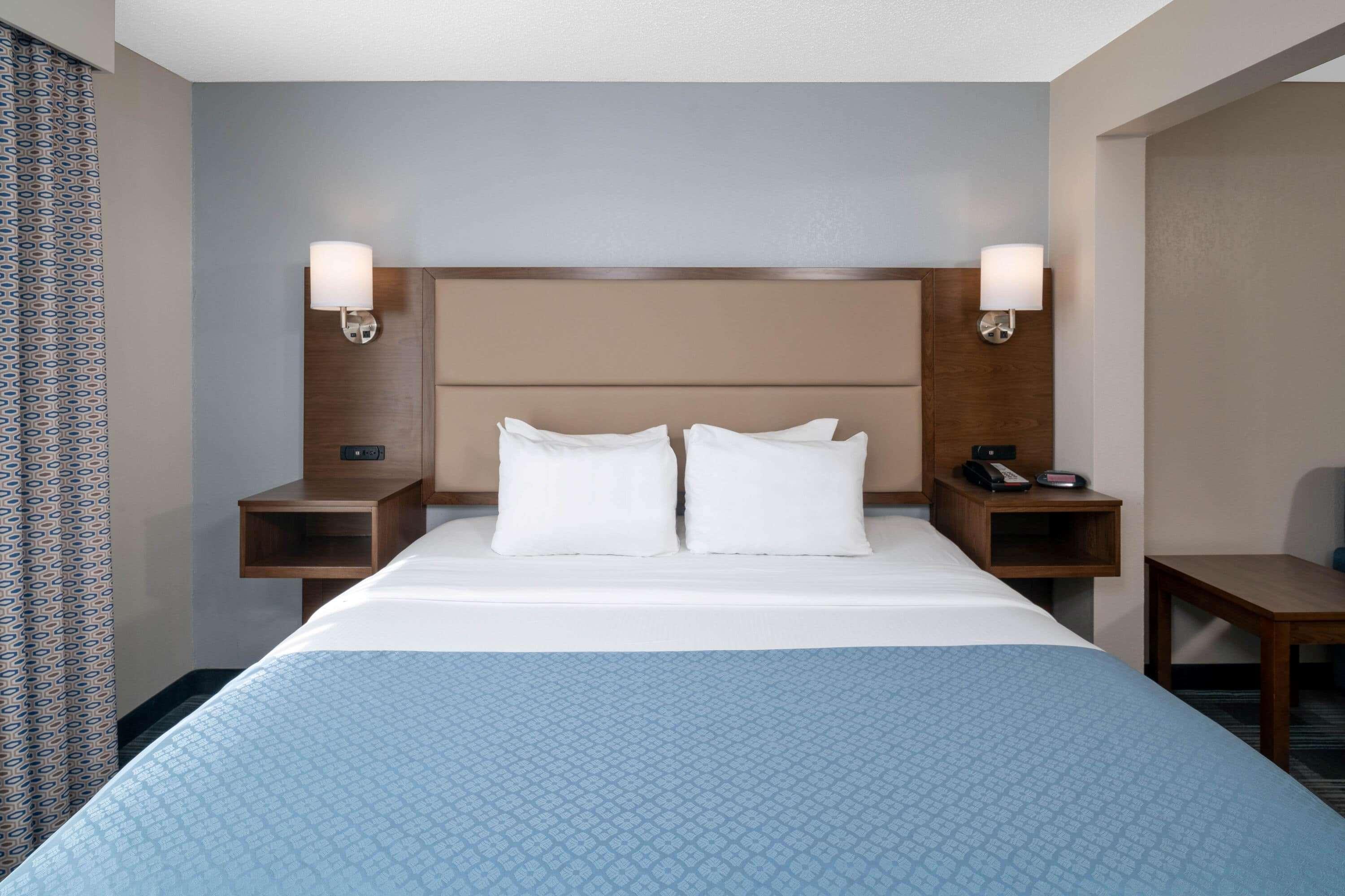 Holiday Inn Express & Suites - Mobile - I-65 By Ihg Exteriör bild